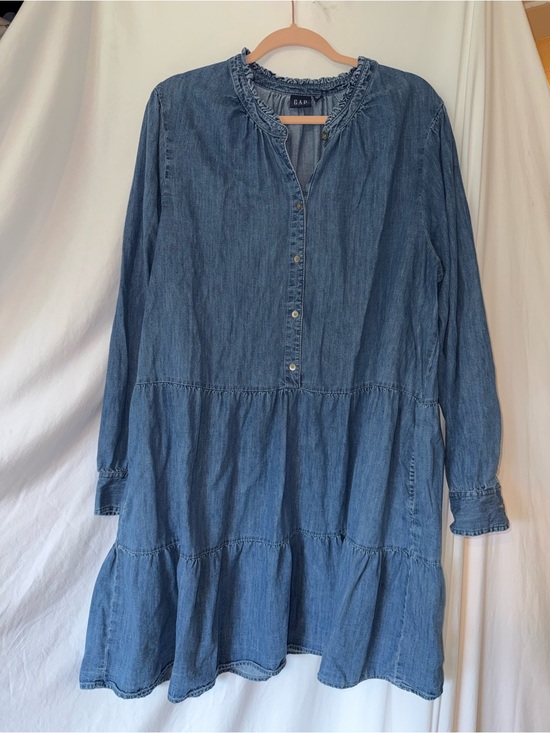 GAP Dresses & Skirts - GAP Women's Denim Tiered Ruffle-Neck Button Dress - Blue